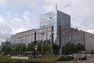 Das Büro- und Geschäftshaus-Ensemble in Magdeburg direkt am Universitätsplatz 