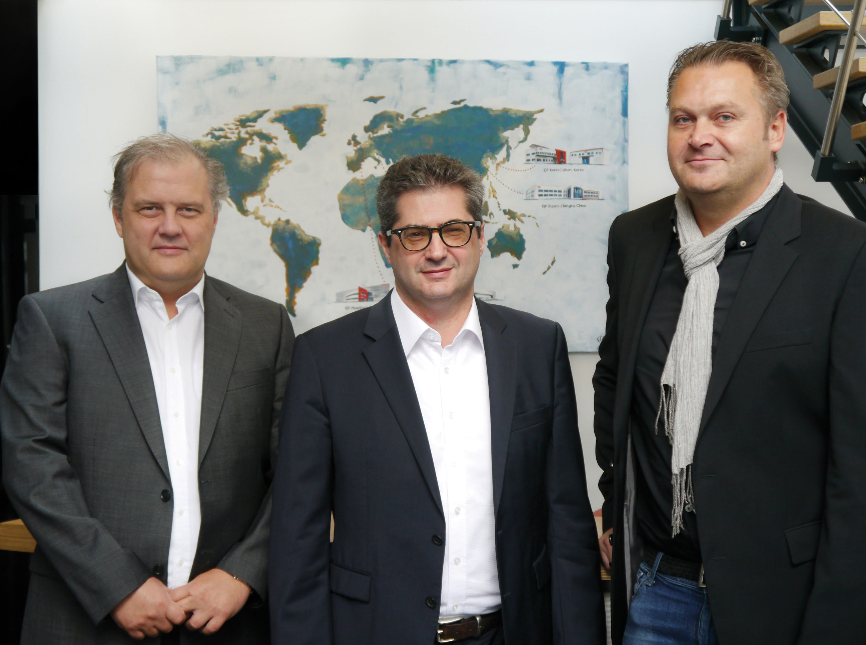 Die Geschäftsführer Robert Jungbluth, Jacques Paraskevas und Prokurist Dirk Loske (v.l.).