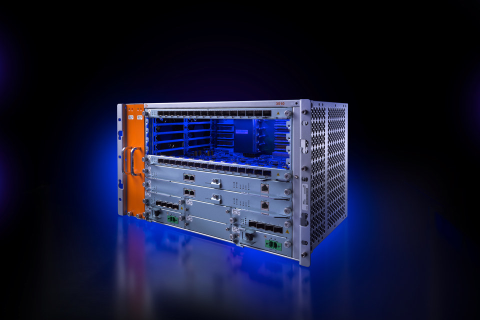 Die GPON-Plattform MileGate 3510 bietet 96 GPON-Ports. (Quelle: KEYMILE) Die GPON-Plattform MileGate 3510 bietet 96 GPON-Ports. (Quelle: KEYMILE)