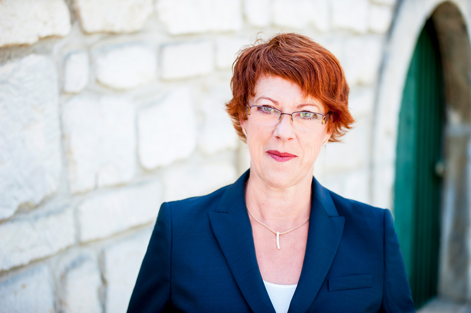 Troubleshooterin Andrea Langhold weiß, wie Führungskräfte wieder entscheidungsfähig werden. Troubleshooterin Andrea Langhold weiß, wie Führungskräfte wieder entscheidungsfähig werden.