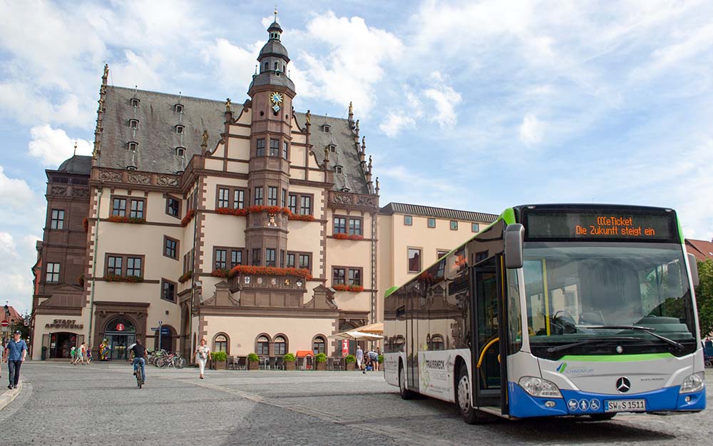 Die IVU Traffic Technologies lieferte den Stadtwerken Schweinfurt die Hard- und Software für eines d Die IVU Traffic Technologies lieferte den Stadtwerken Schweinfurt die Hard- und Software für eines d