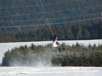 Snowkiting im Naturpark Frankenwald - Frankenwald Tourismus Snowkiting im Naturpark Frankenwald - Frankenwald Tourismus