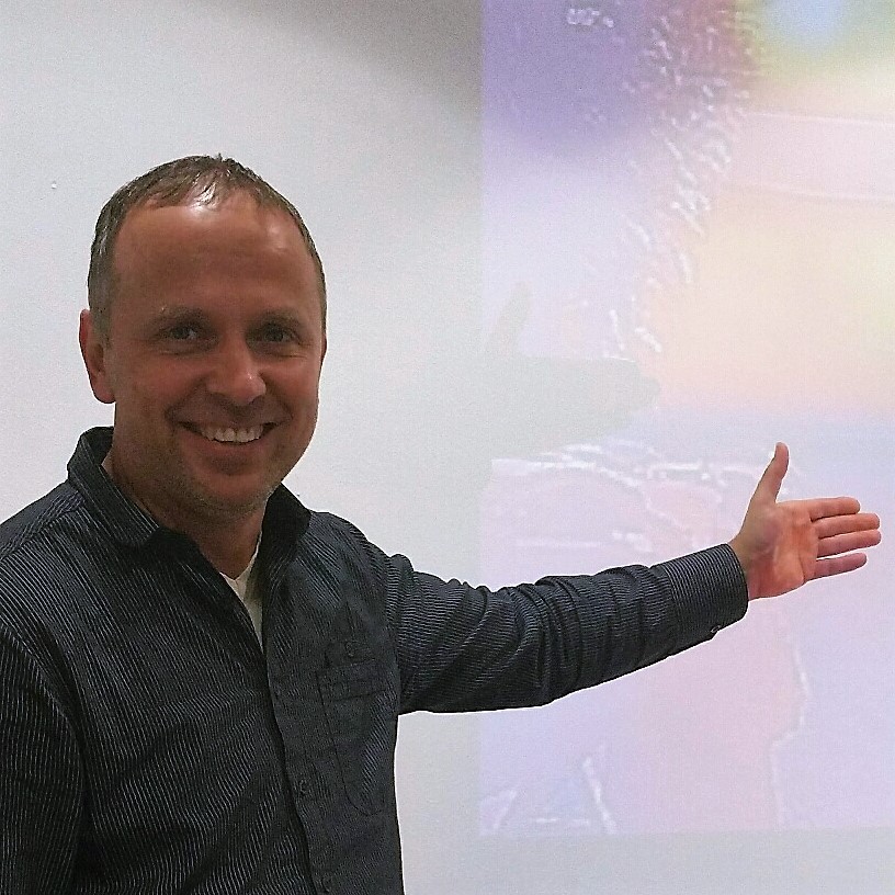 Michael Plasch erklärt den neuen Carbon4 Heizanstrich Michael Plasch erklärt den neuen Carbon4 Heizanstrich
