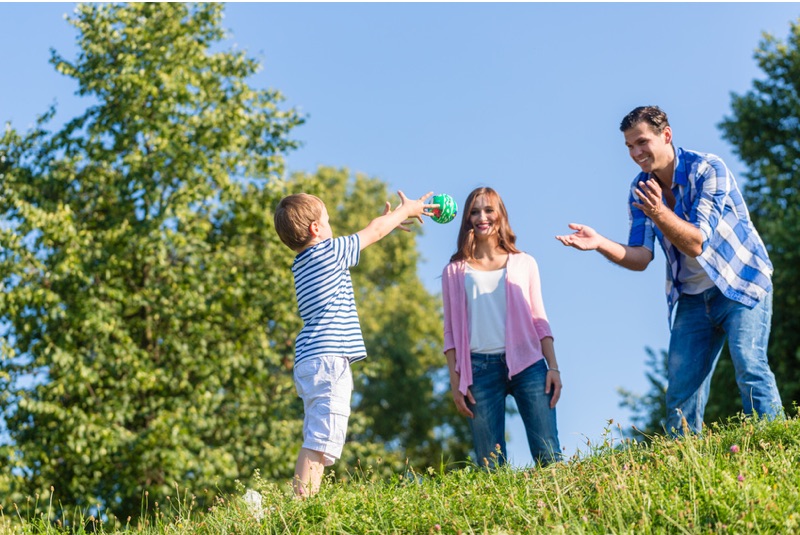 Osteopathie auch für Kinder aus Schmelz. (Bildquelle:©Kzenon?Fotolia)