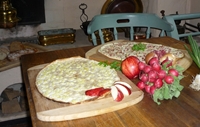 Flammkuchen von Ofengold Flammkuchen von Ofengold