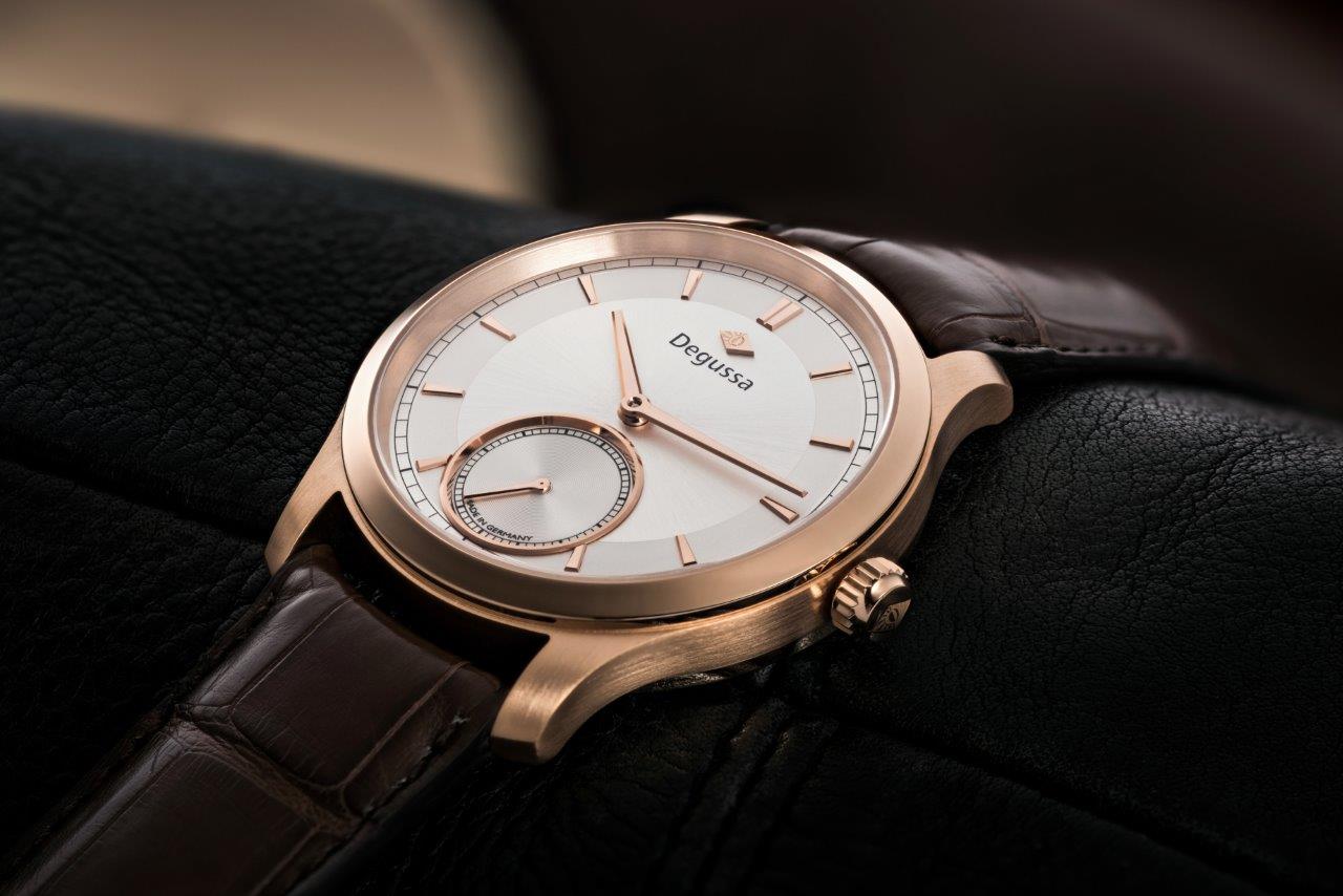 Degussa Armbanduhr"Limited Edition Grand Classic" (Bildquelle: Degussa Goldhandel) Degussa Armbanduhr"Limited Edition Grand Classic" (Bildquelle: Degussa Goldhandel)