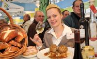 Die Rheinhessische Weinkönigin empfiehlt... Die Rheinhessische Weinkönigin empfiehlt...
