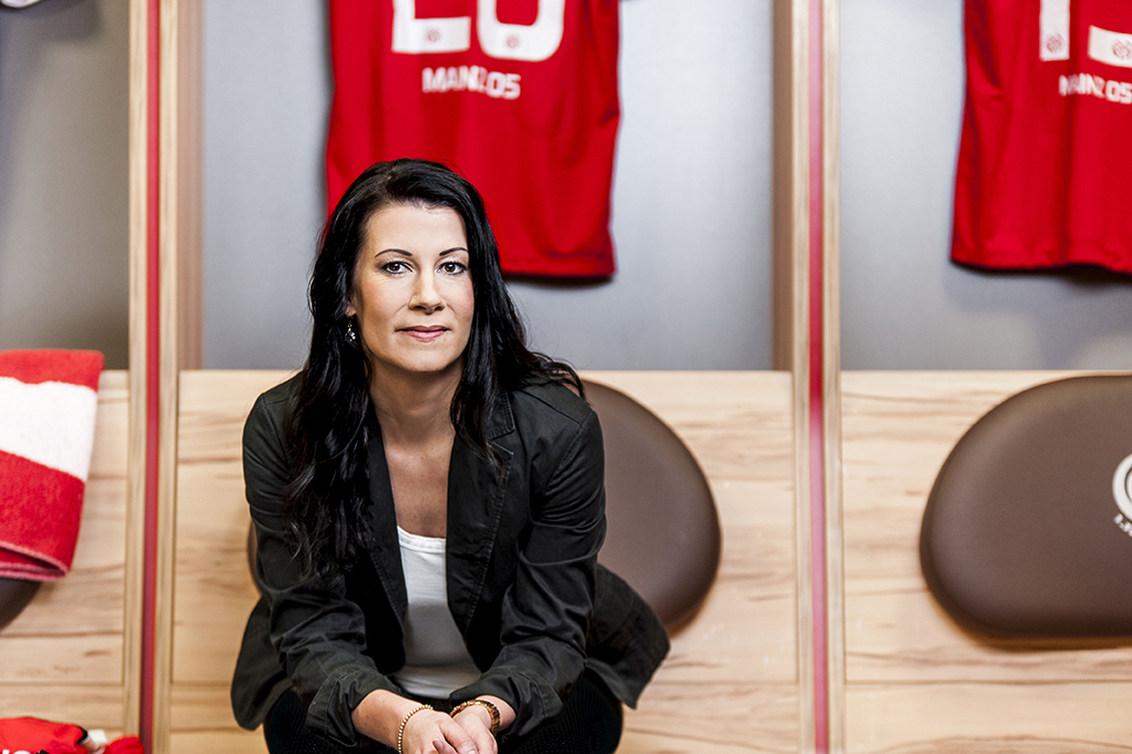 Sport Mental Coach Anja Farasüber erfolgreiche Teamzusammenstellungen und mentale Stärke im Mannsch Sport Mental Coach Anja Farasüber erfolgreiche Teamzusammenstellungen und mentale Stärke im Mannsch