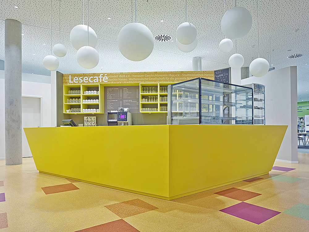 Avonite®ist ein vielseitiges und flexibles Material für mutige Gestaltungsideen (Bildquelle: Rosskop Avonite®ist ein vielseitiges und flexibles Material für mutige Gestaltungsideen (Bildquelle: Rosskop