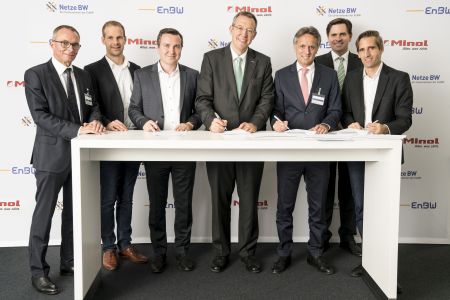 Erfolgreiche Kooperationsvereinbarung. Quelle: EnBW AG Erfolgreiche Kooperationsvereinbarung. Quelle: EnBW AG