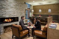 Paar in Kufstein Lounge (Hotel Stadt Kufstein)