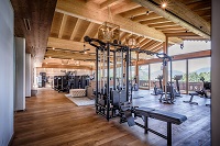 Sportgeräte im Fit-Well-Chalet