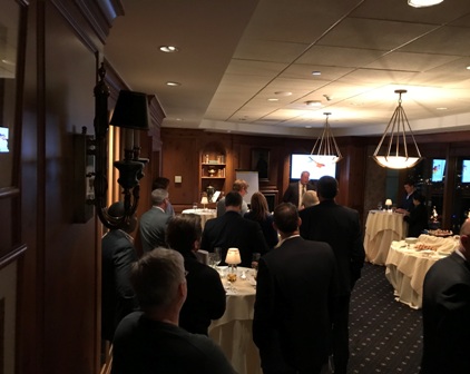 Daniel Donahey bei GACC-Vortrag in Charlotte City Club USA
