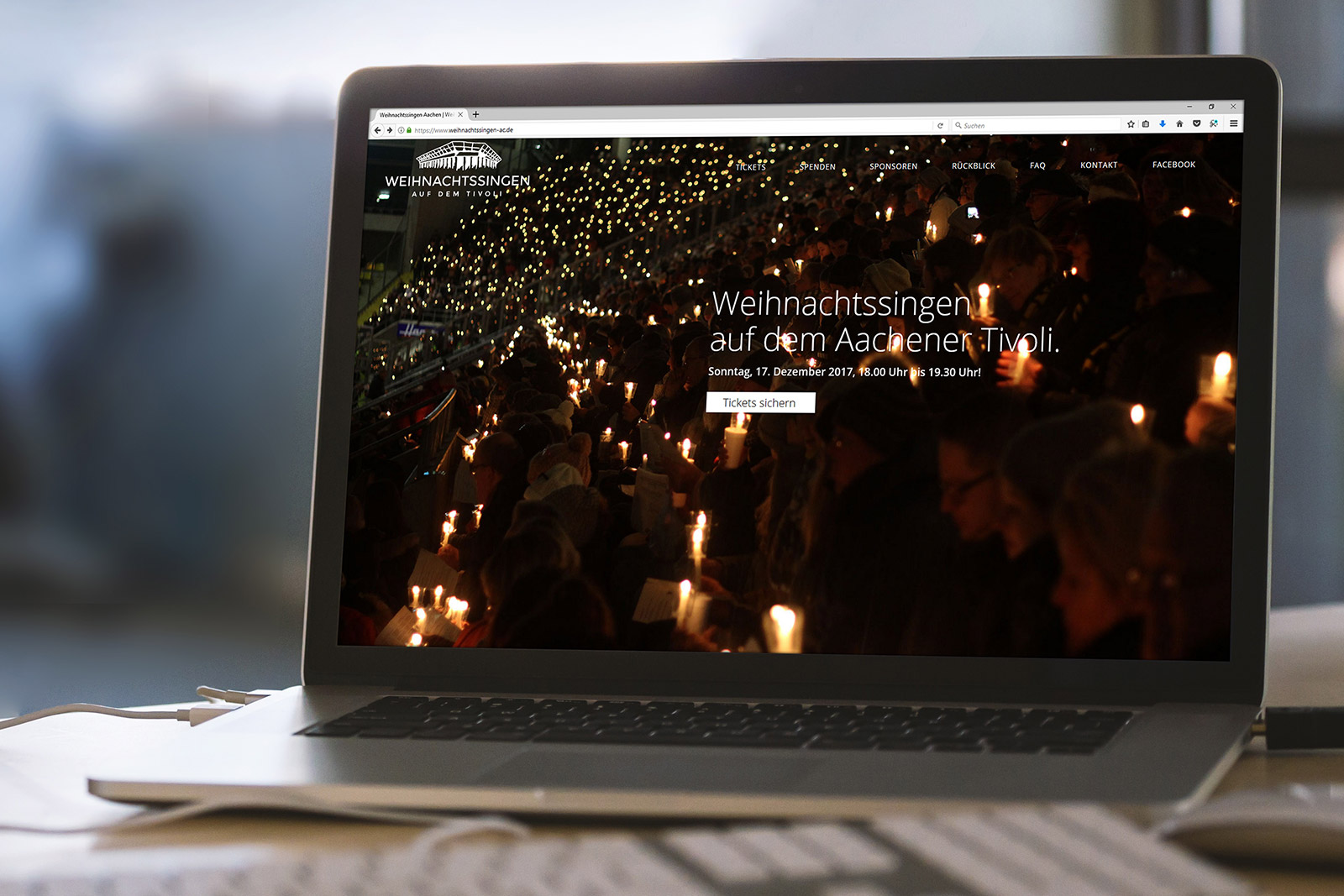 Neue Webseite zum Weihnachtssingen auf dem Aachener Tivoli von der GRÜN Software AG.