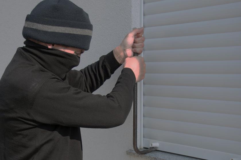 Trotz Rückgang der Einbrüche ist Vorsorge angesagt (Bildquelle: Credit: BV Rollladen Sonnenschutz Ei