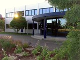 Die Service 94 GmbH hat die gesamte Energiegewinnung auf ein Wärmepumpensystem umgestellt Die Service 94 GmbH hat die gesamte Energiegewinnung auf ein Wärmepumpensystem umgestellt
