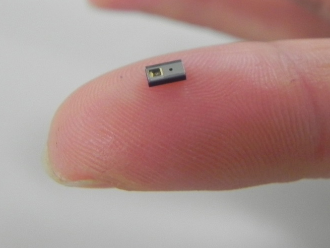 KYOCERA Blutfluss-Sensor (Prototyp) KYOCERA Blutfluss-Sensor (Prototyp)
