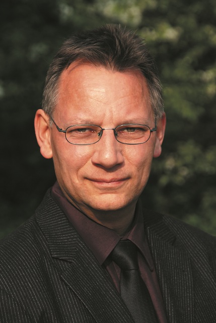 Andreas Düpmann entwickelt neue Prozesse für die Qualitätssicherung Text Andreas Düpmann entwickelt neue Prozesse für die Qualitätssicherung Text