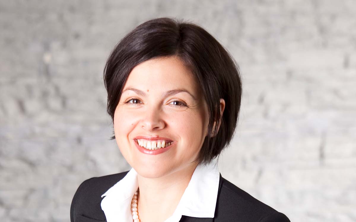 Dr. med. Lubka Naycheva, Ophthalmologin am Universitätsklinikum Frankfurt am Main (Bildquelle: Dr. m Dr. med. Lubka Naycheva, Ophthalmologin am Universitätsklinikum Frankfurt am Main (Bildquelle: Dr. m