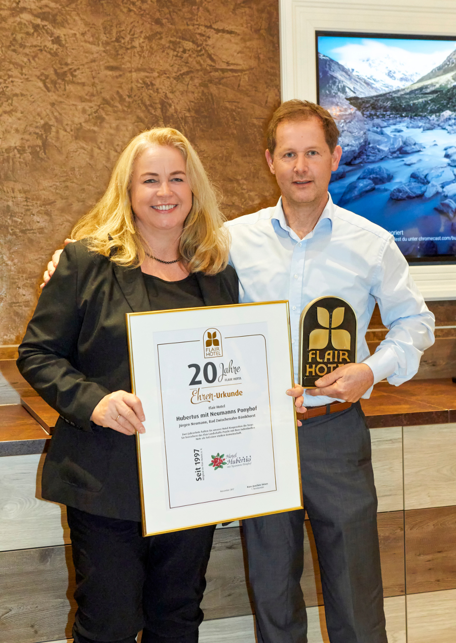 Das Flair Hotel Hubertus ist zum Flair Hotel 2018 gewählt worden (Bildquelle: Flair Hotelkooperation Das Flair Hotel Hubertus ist zum Flair Hotel 2018 gewählt worden (Bildquelle: Flair Hotelkooperation