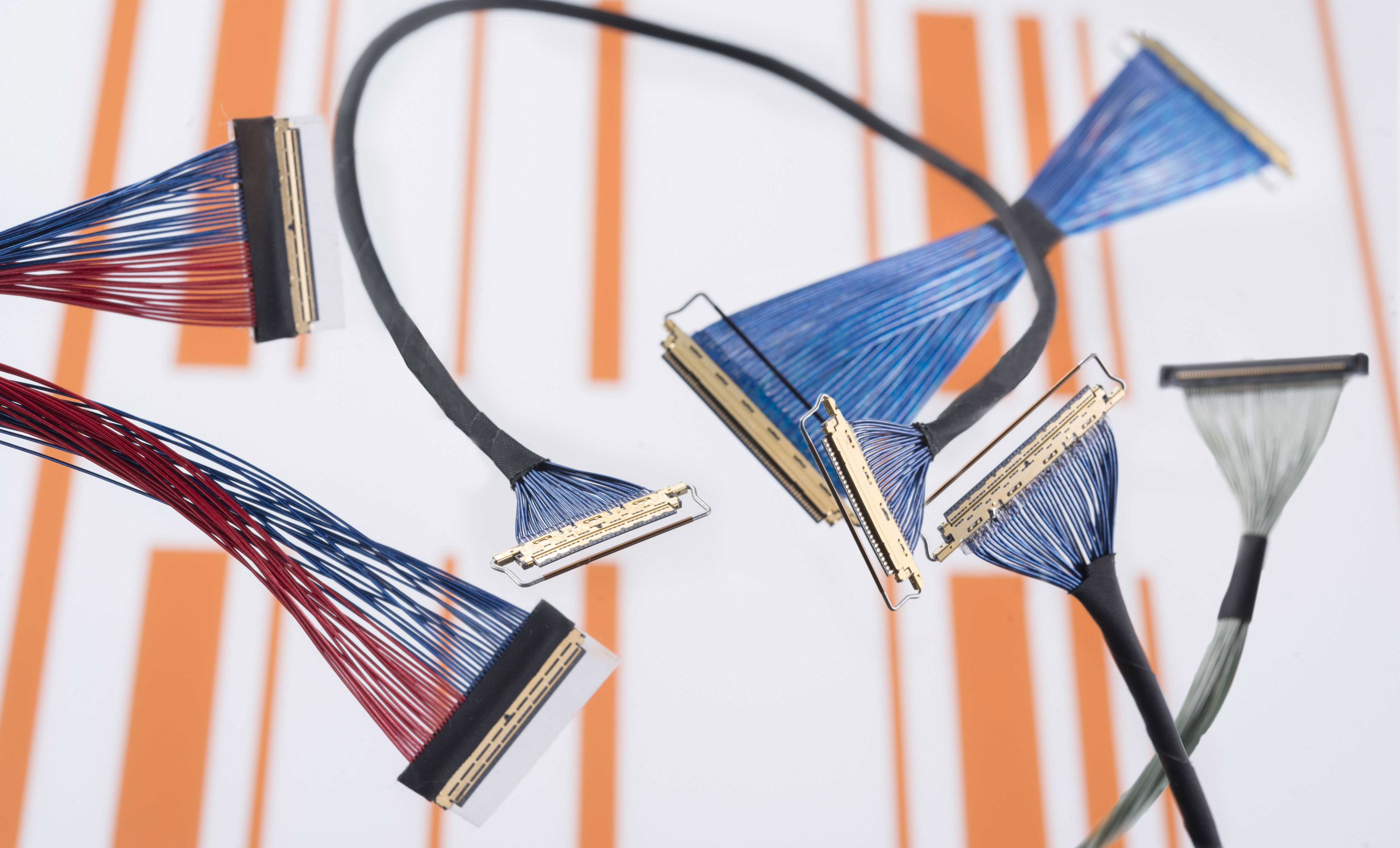 Micro Coax-Steckverbinder und?Litzen: ElectronAix fertigt sie exakt nach Kundenvorgaben.