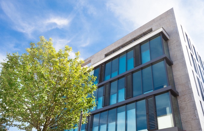 Reiser Immobilien: Ansprechpartner in WEG-Fragen. (Bildquelle:©Tiberius Gracchus?Fotolia)