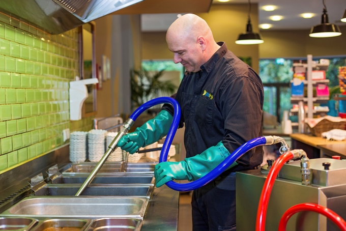 Mobiler Fritteusenservice Filtafry sorgt immer für saubere Fritteusen und einwandfreies Frittieröl Mobiler Fritteusenservice Filtafry sorgt immer für saubere Fritteusen und einwandfreies Frittieröl