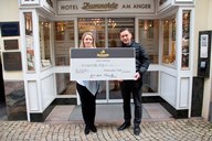 Cornelia Zumnorde und Prof. Dr. med. Axel Sauerbrey