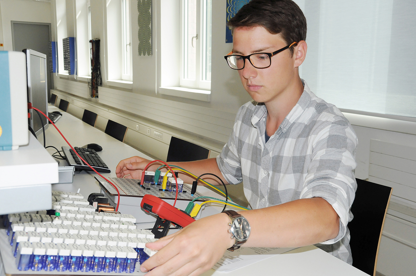 Mechatronik-Student Marius Kleinbach hatte das Einstiegssemester Orientierung Technik belegt.