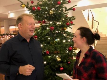 Im Interview lässt Nils Bohnes (links) zehn Jahre proAct Consulting Revue passieren