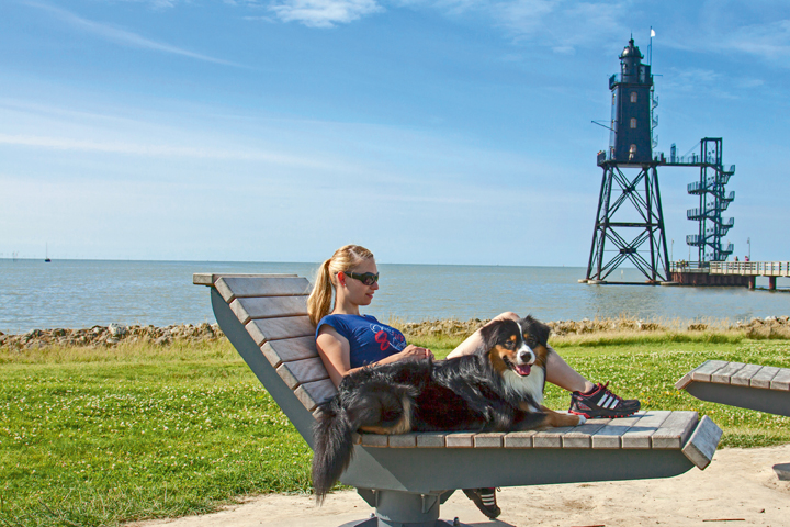 Im Cuxland-Ferienpark vergessen Hund und Herrchen den stressigen Alltag. (Bildquelle: epr/Cuxland Fe Im Cuxland-Ferienpark vergessen Hund und Herrchen den stressigen Alltag. (Bildquelle: epr/Cuxland Fe