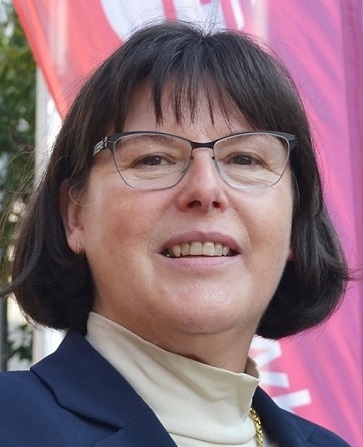 Leitet Studiengang Soziale Arbeit - Integrationsmanagement: Prof. Dr. Wera Hemmerich. Foto: Motzko Leitet Studiengang Soziale Arbeit - Integrationsmanagement: Prof. Dr. Wera Hemmerich. Foto: Motzko
