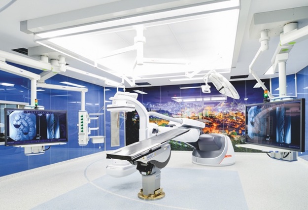 Behandlung an der Aorta in Siegen. Behandlung an der Aorta in Siegen.