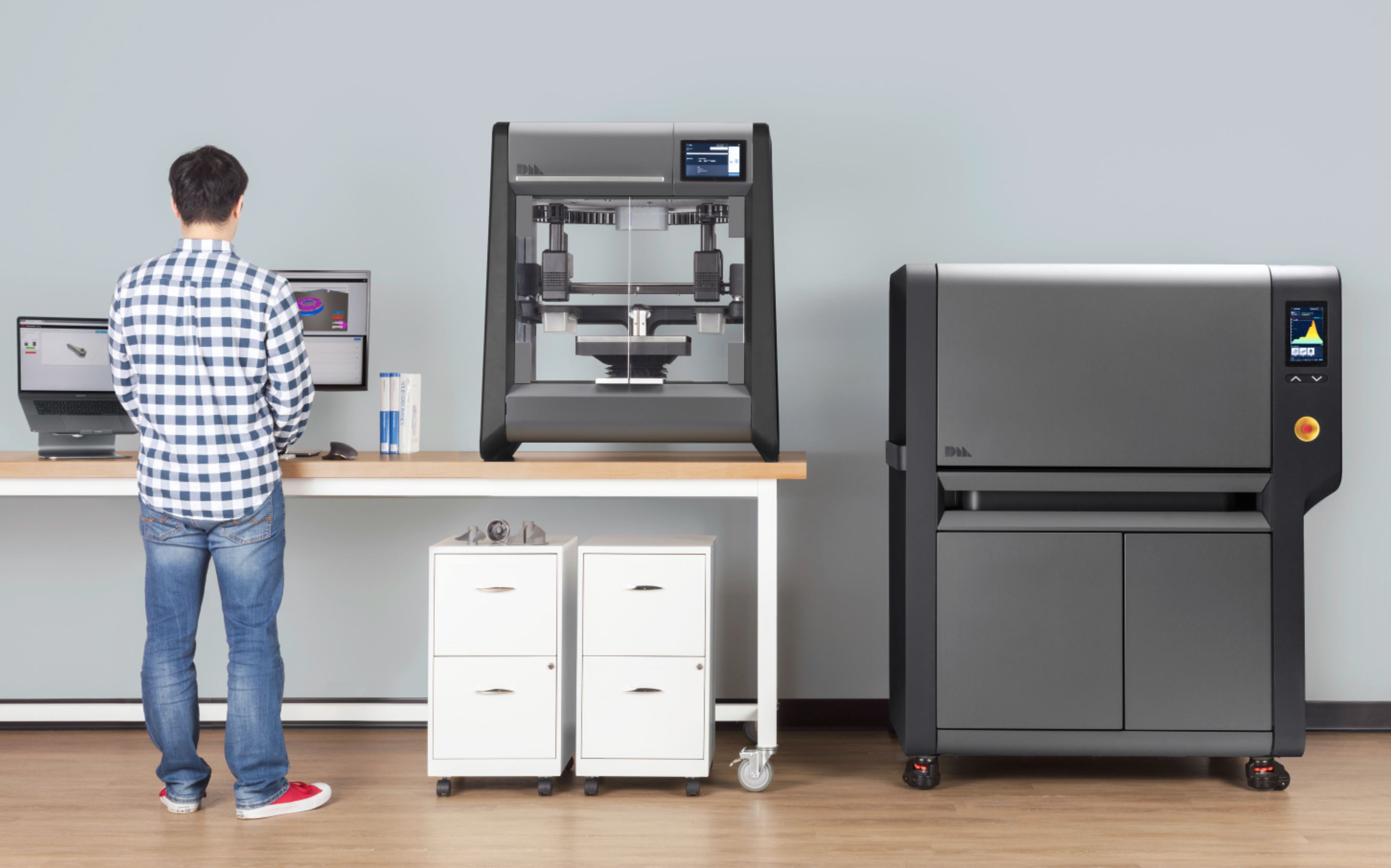 Studio System: encee präsentiert den Metalldrucker von Desktop Metal auf der METAV in Düsseldorf (Bi