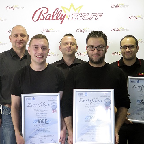 v.l.n.r.: Robert Breitfeld, Christian Mewes, Daniel Nitschke, Koray Kutlu, Fabian Erber. v.l.n.r.: Robert Breitfeld, Christian Mewes, Daniel Nitschke, Koray Kutlu, Fabian Erber.