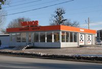 Die Vianor-Filiale Charkow in der Ukraine ist das 600. Outlet der Reifenkette und stärkt das Handels Die Vianor-Filiale Charkow in der Ukraine ist das 600. Outlet der Reifenkette und stärkt das Handels