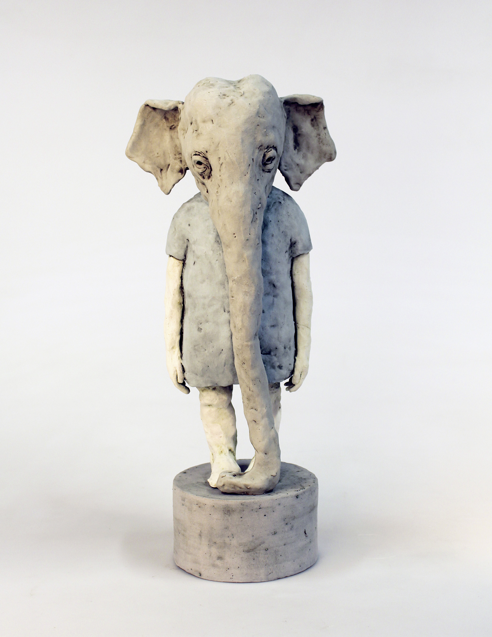 Keramikskulptur?Ich bin ein Elefant?der Künstlerin Anna Dorothea Klug (Bildquelle: Staatliche Majoli Keramikskulptur?Ich bin ein Elefant?der Künstlerin Anna Dorothea Klug (Bildquelle: Staatliche Majoli
