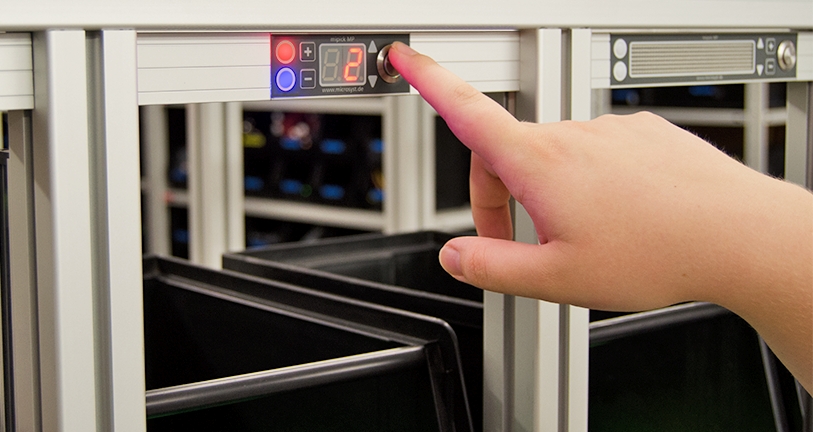 Microsyst stellt auf der Logimat 2018 unter anderem seine Pick-by-Light-Systeme aus. (Bildquelle: @ Microsyst stellt auf der Logimat 2018 unter anderem seine Pick-by-Light-Systeme aus. (Bildquelle: @