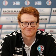 (Foto: HJKrieg, Erlangen): Rückraumspieler Nicolai Theilinger kehrt bald ins Team zurück