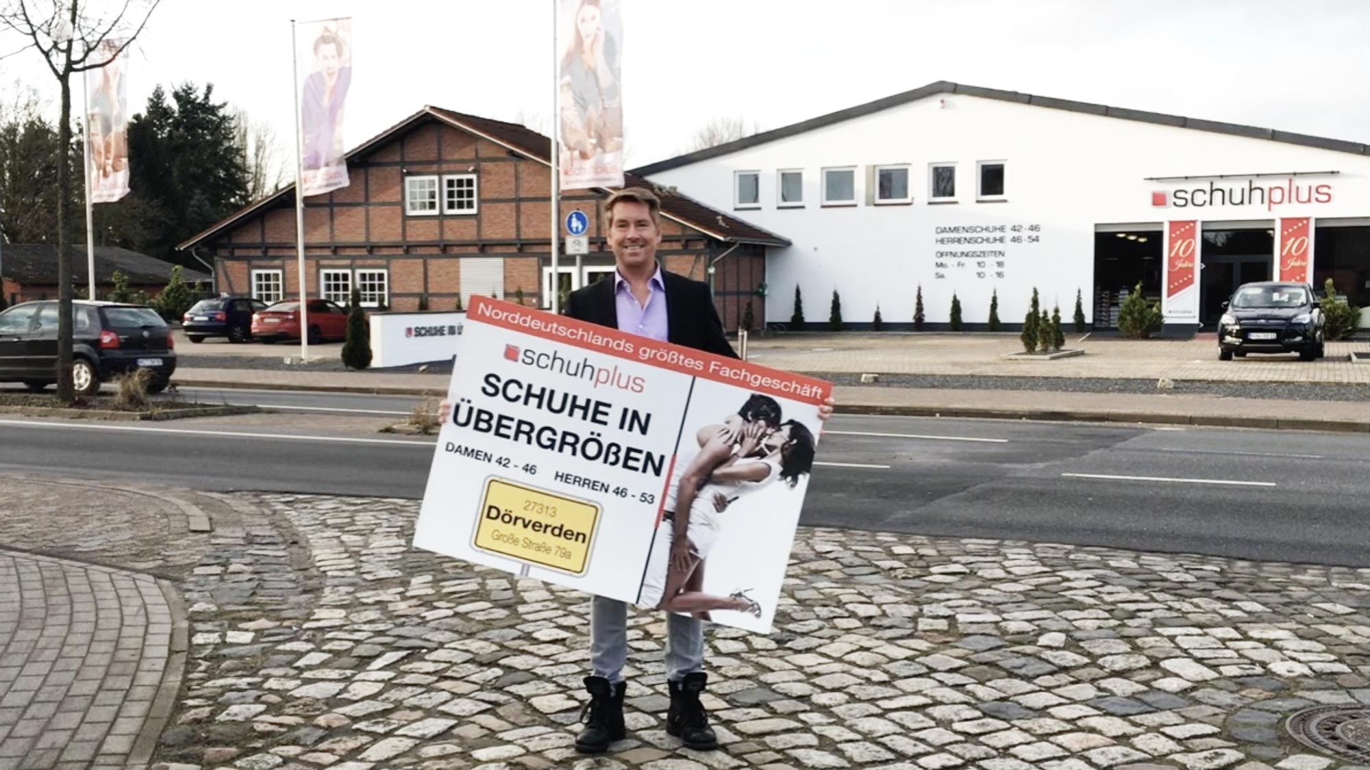 Freut sichüber den Expansionskurs:Kay Zimmer, Geschäftsführer von schuhplus - Schuhe inÜbergrößen.