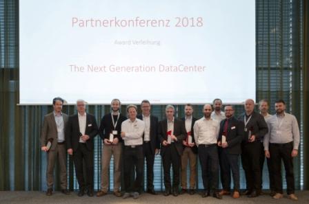 Die Gewinner der diesjährigen DataCore Partner Awards (Foto: DataCore)