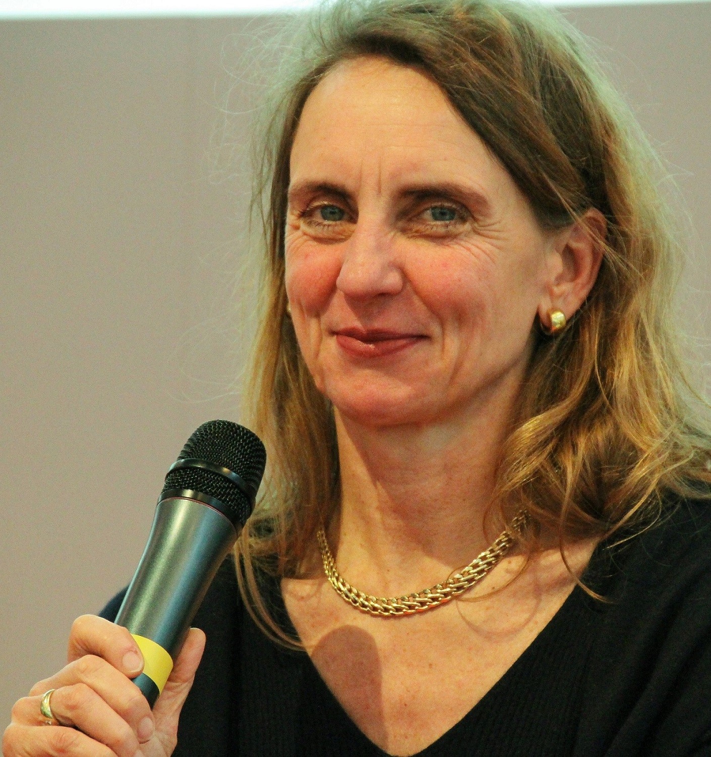 Moderation Dr. Christine Lötters Moderation Dr. Christine Lötters