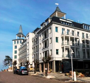 Blick Wilhelmstrasse Sellin, Richtung Strand Blick Wilhelmstrasse Sellin, Richtung Strand