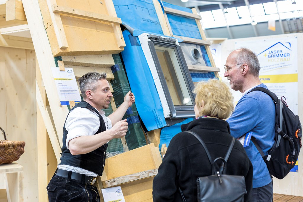 Aufstockung, Ausbau und Anbau sind auf der HAUS|HOLZ|ENERGIE zentrale Zukunftsthemen. (Bildquelle: P Aufstockung, Ausbau und Anbau sind auf der HAUS|HOLZ|ENERGIE zentrale Zukunftsthemen. (Bildquelle: P