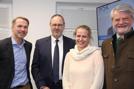 v.l: Dr. Michael Kühl, Michael Holz, Valesca Mayer, Rolf von Hohenhau v.l: Dr. Michael Kühl, Michael Holz, Valesca Mayer, Rolf von Hohenhau