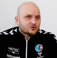 (Foto: HJKrieg, Erlangen) HC-Trainer Adalsteinn Eyjolfsson: Das wird schwer gegen Lübbecke 