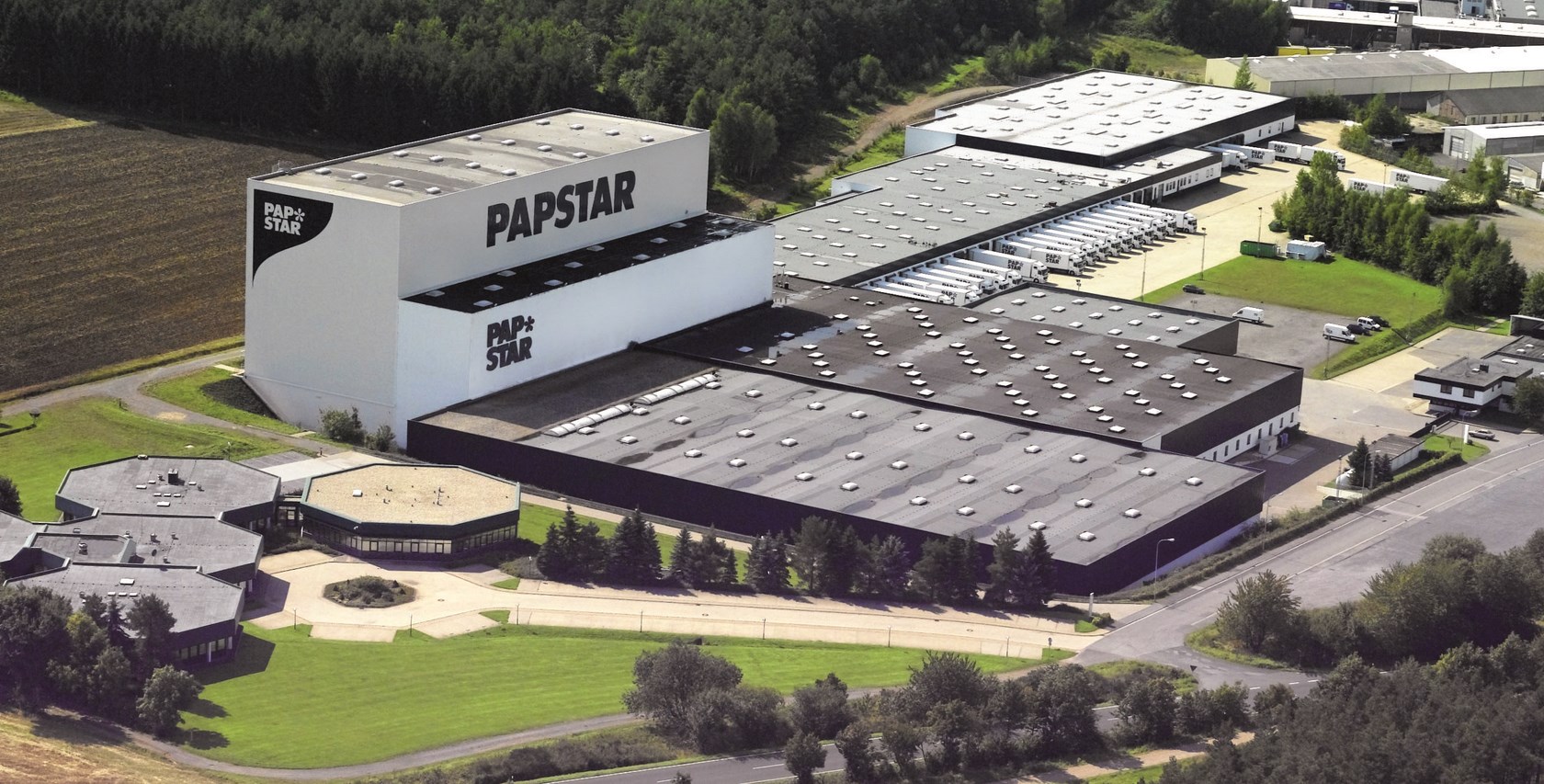 Zentrallager Papstar GmbH (Bildquelle: @ Papstar GmbH) Zentrallager Papstar GmbH (Bildquelle: @ Papstar GmbH)