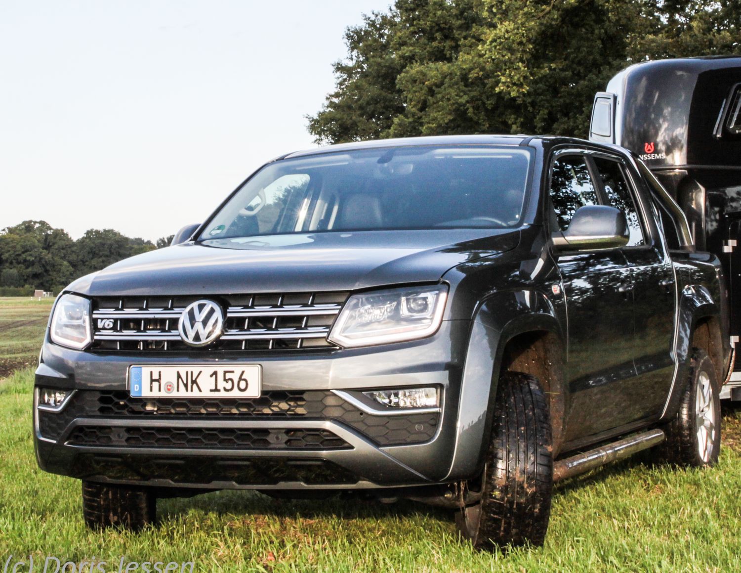 Pferdeanhänger-Zugfahrzeugtest VW Amarok V6 auf Mit-Pferden-reisen: In jeder Hinsicht gewachsen Pferdeanhänger-Zugfahrzeugtest VW Amarok V6 auf Mit-Pferden-reisen: In jeder Hinsicht gewachsen