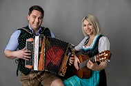 Familie Aster beim Musizieren
