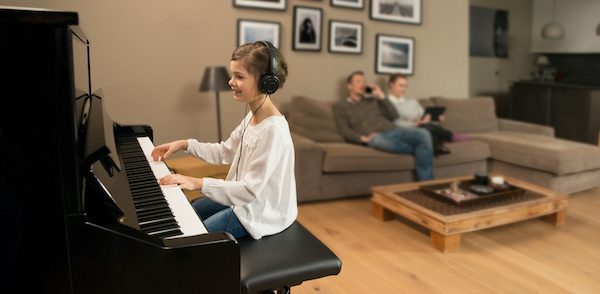 Musikmesse 2018: Neue Generation von TransAcoustic und Silent Pianos von Yamaha